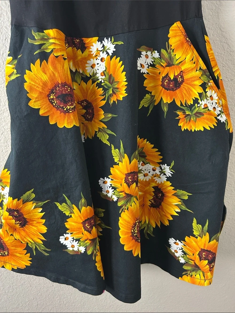 VETOR Sunflower Print Black Tank Dress Sz L Floral Pockets Summer Casual TC0500